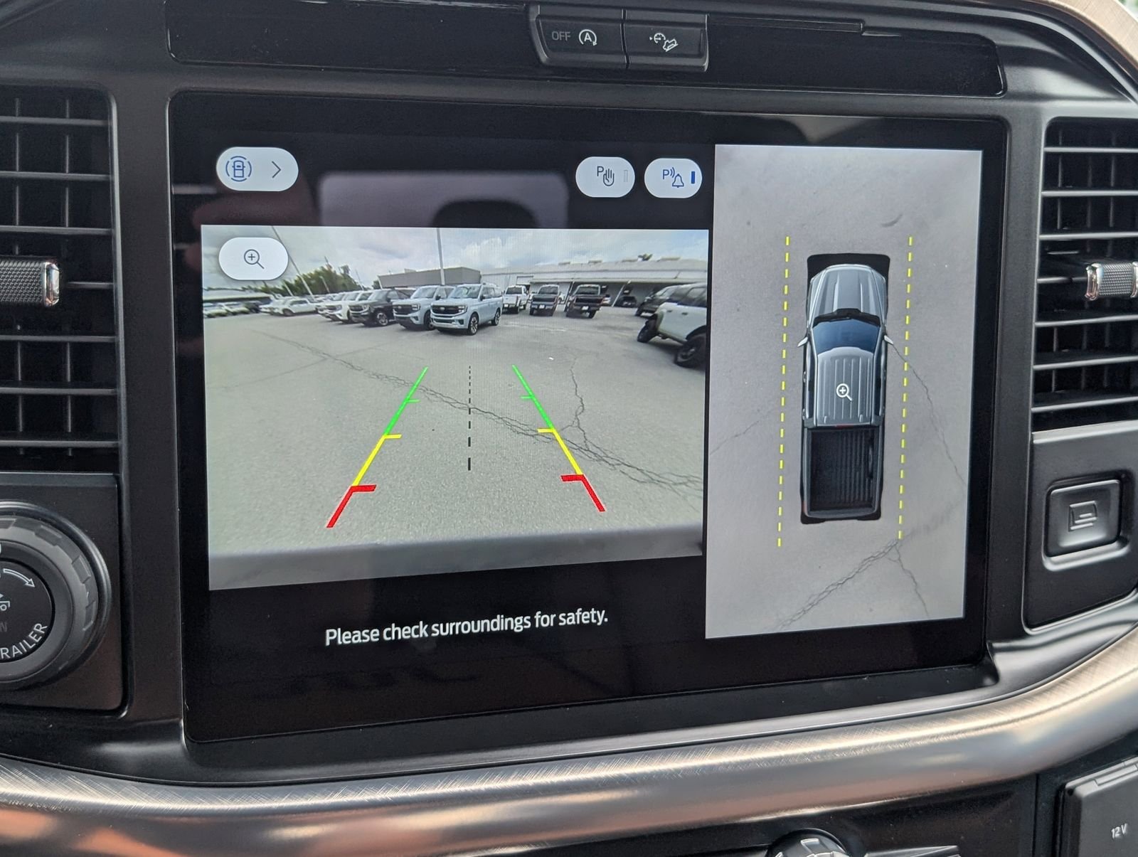 New 2026 Agate Black Metallic Ford King Ranch image 19