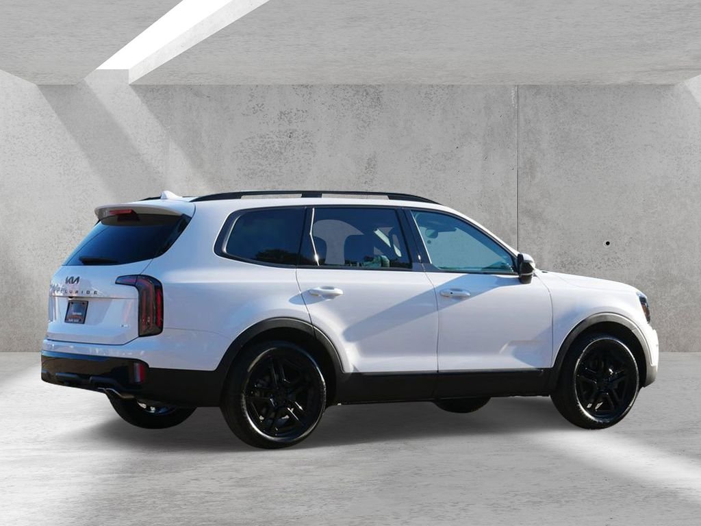Certified Used 2025 White Kia EX X-Line image 3