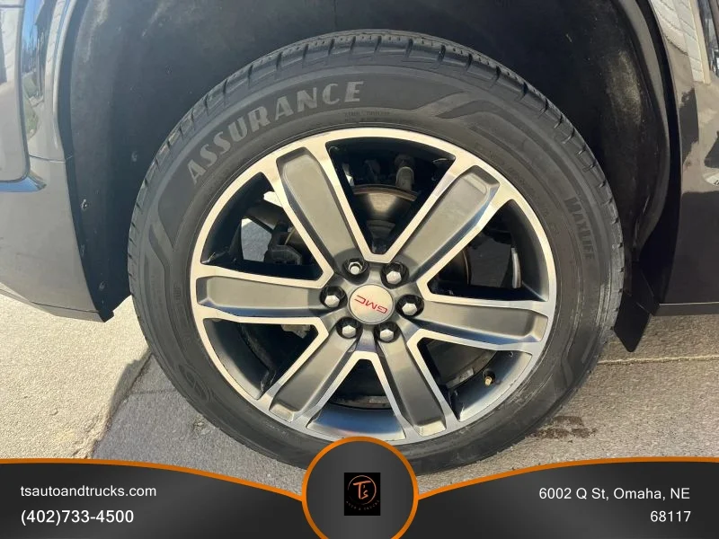 2018 GMC Acadia Denali - Photo 10