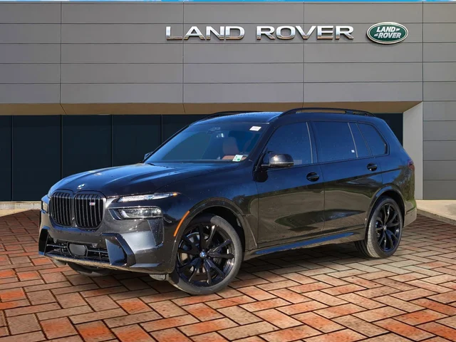 2024 BMW X7 M60i