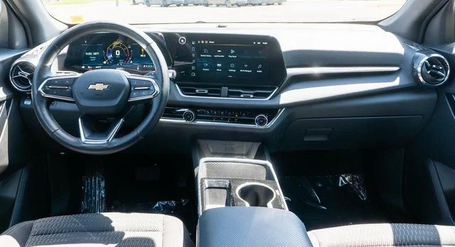 2025 Chevrolet Equinox LT - Photo 15