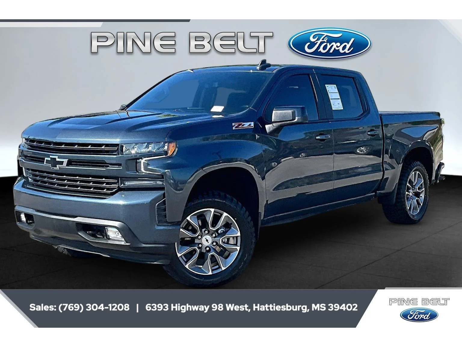 Certified Used 2021 Shadow Gray Metallic Chevrolet RST image 10