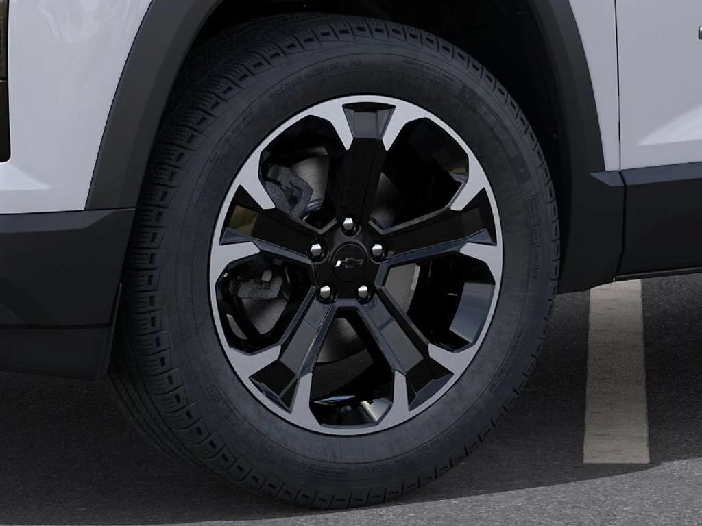 New 2026 Summit White Chevrolet LT image 10
