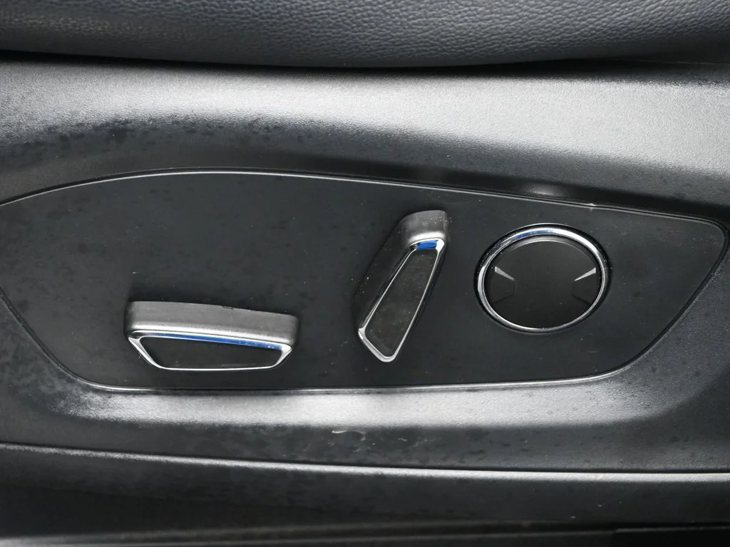 2020 Ford Explorer Limited - Photo 11