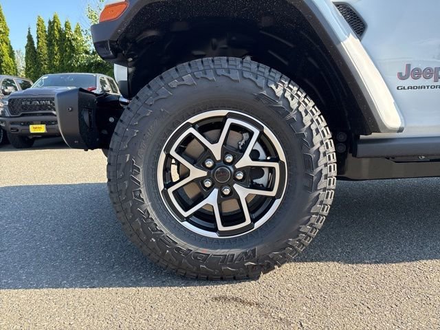New 2026 Bright White Clearcoat Jeep Rubicon X image 9