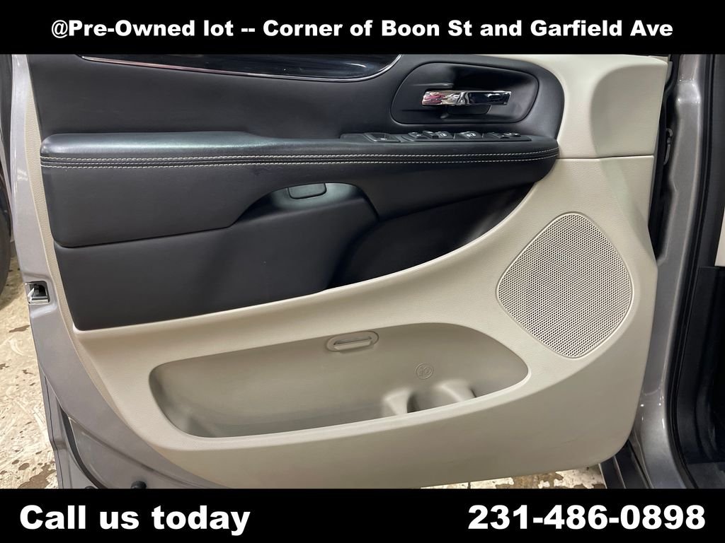 Used 2014 Silver Dodge SE 30th Anniversary image 15