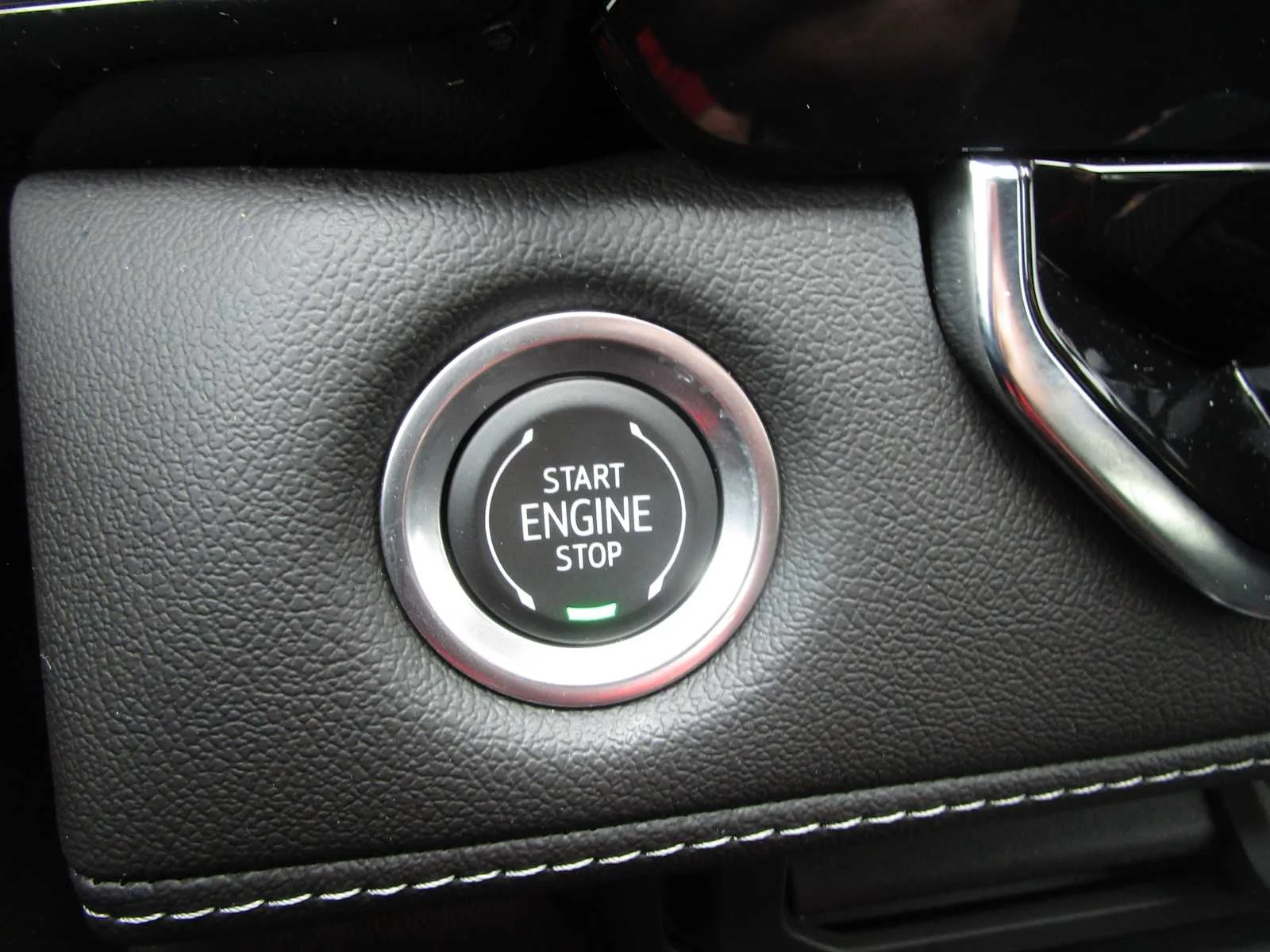 Used 2023 Glacier Blue Metallic Chevrolet 2WD LT image 30
