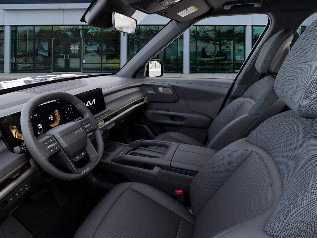 New 2027 Black Kia S image 17