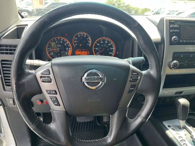 Used 2013  Nissan S image 23