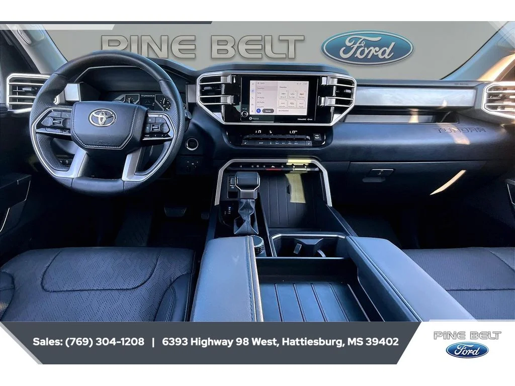 Used 2023 Ice Cap Toyota SR5 image 14