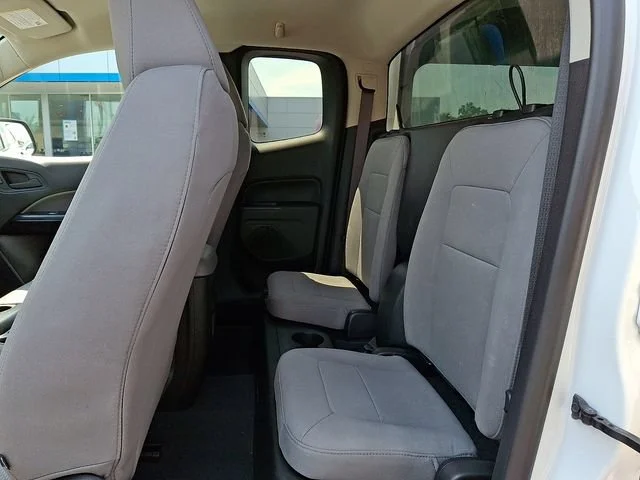 Used 2022 Summit White Chevrolet WT image 11