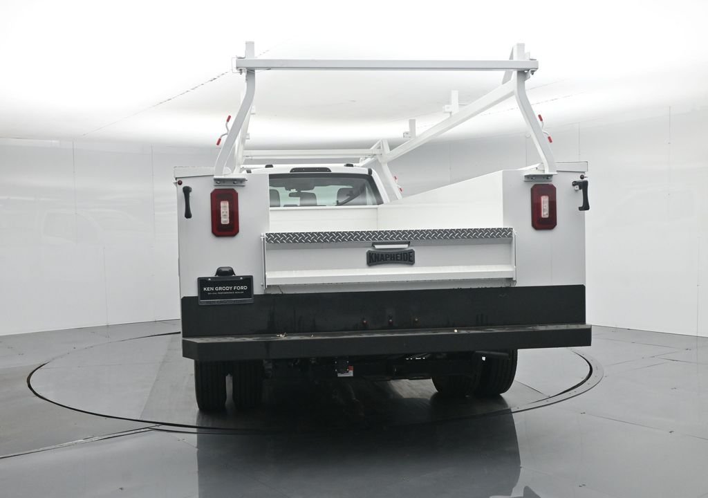 New 2025 Oxford White Ford XL image 33