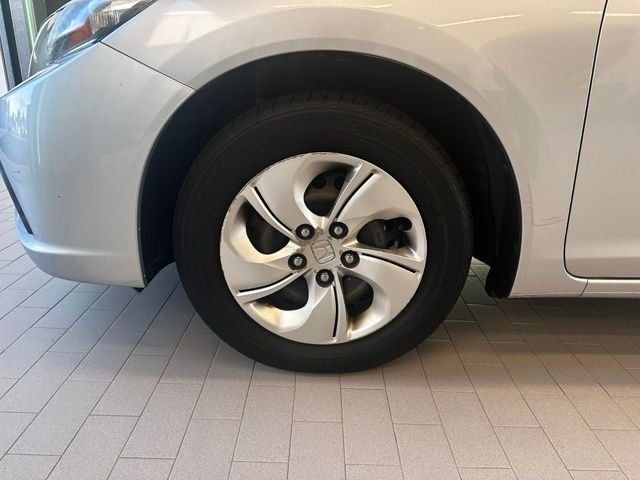 Used 2014 Silver Honda LX image 8