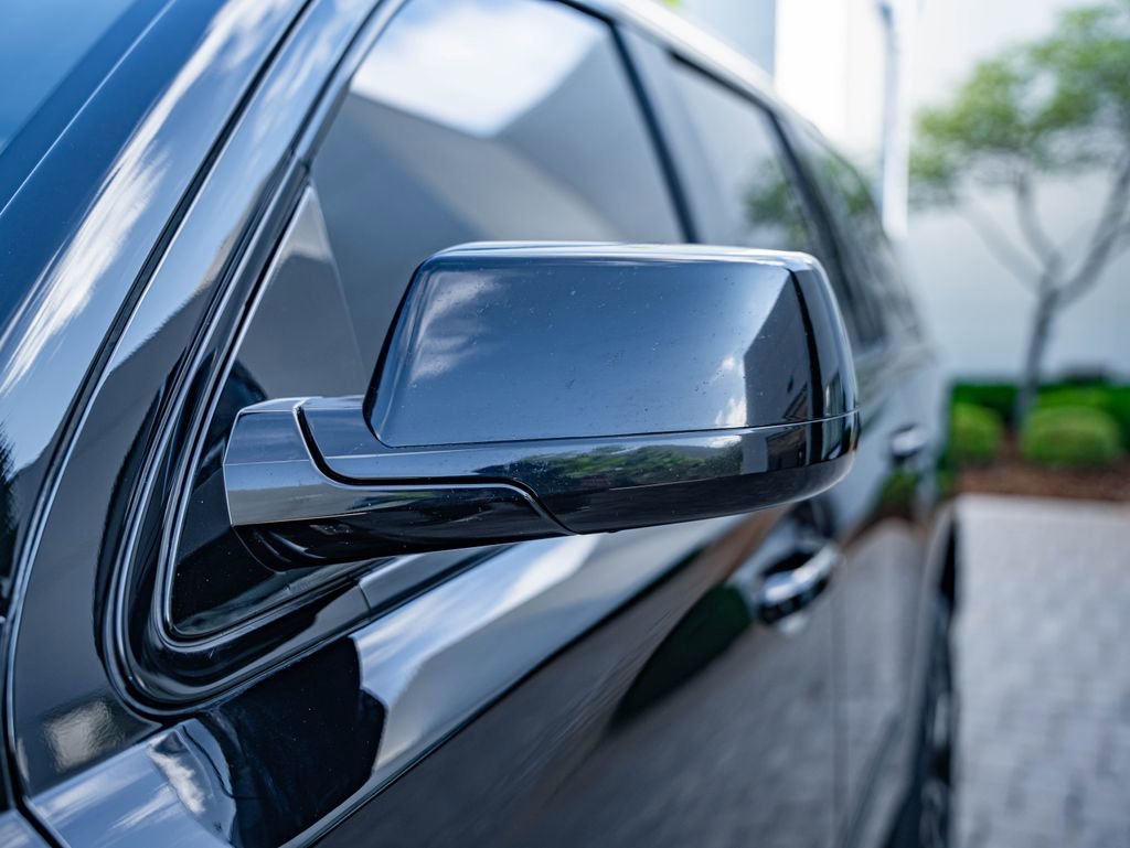 Used 2020 Black Chevrolet Premier image 9