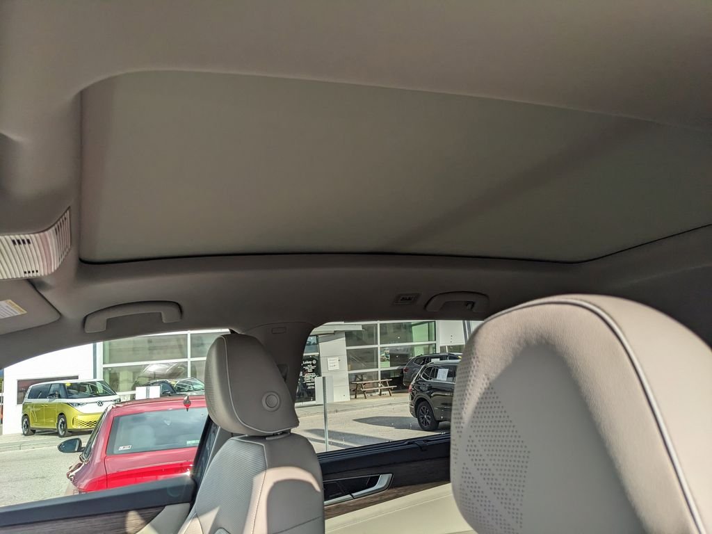 2026 Volkswagen Atlas SEL Premium R-Line - Photo 19