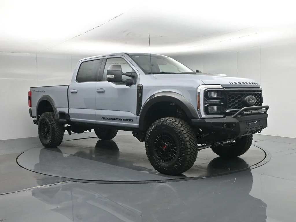 New 2026 Glacier Gray Metallic Tri-Coat Ford Lariat image 29