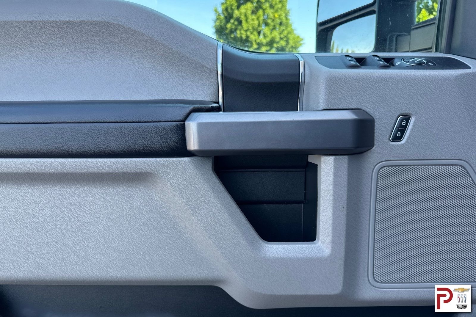 Used 2020 White Ford XLT image 12