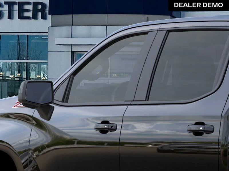 Used 2026  Chevrolet LT Trail Boss image 12
