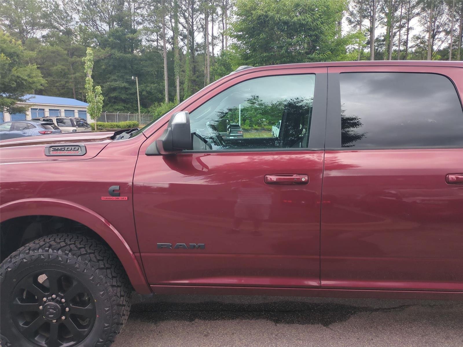 Used 2022 Delmonico Red Pearlcoat Ram Laramie image 15