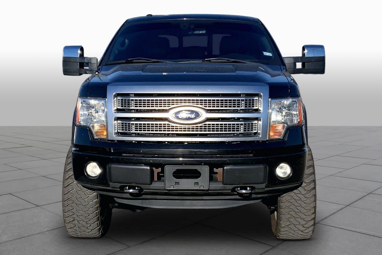 Used 2011 Tuxedo Black Metallic Ford Platinum image 3