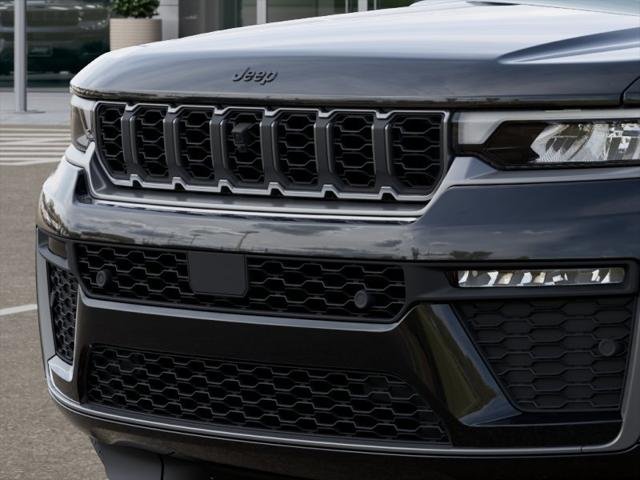 New 2027 High-Gloss Black Paint Jeep Limited Reserve image 37