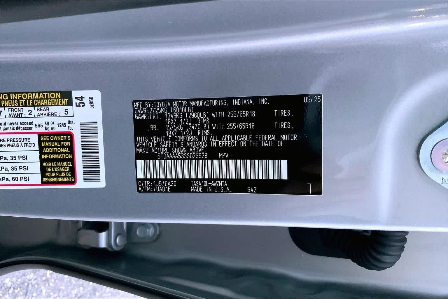 Used 2025 Celestial Silver Metallic Toyota XLE image 32
