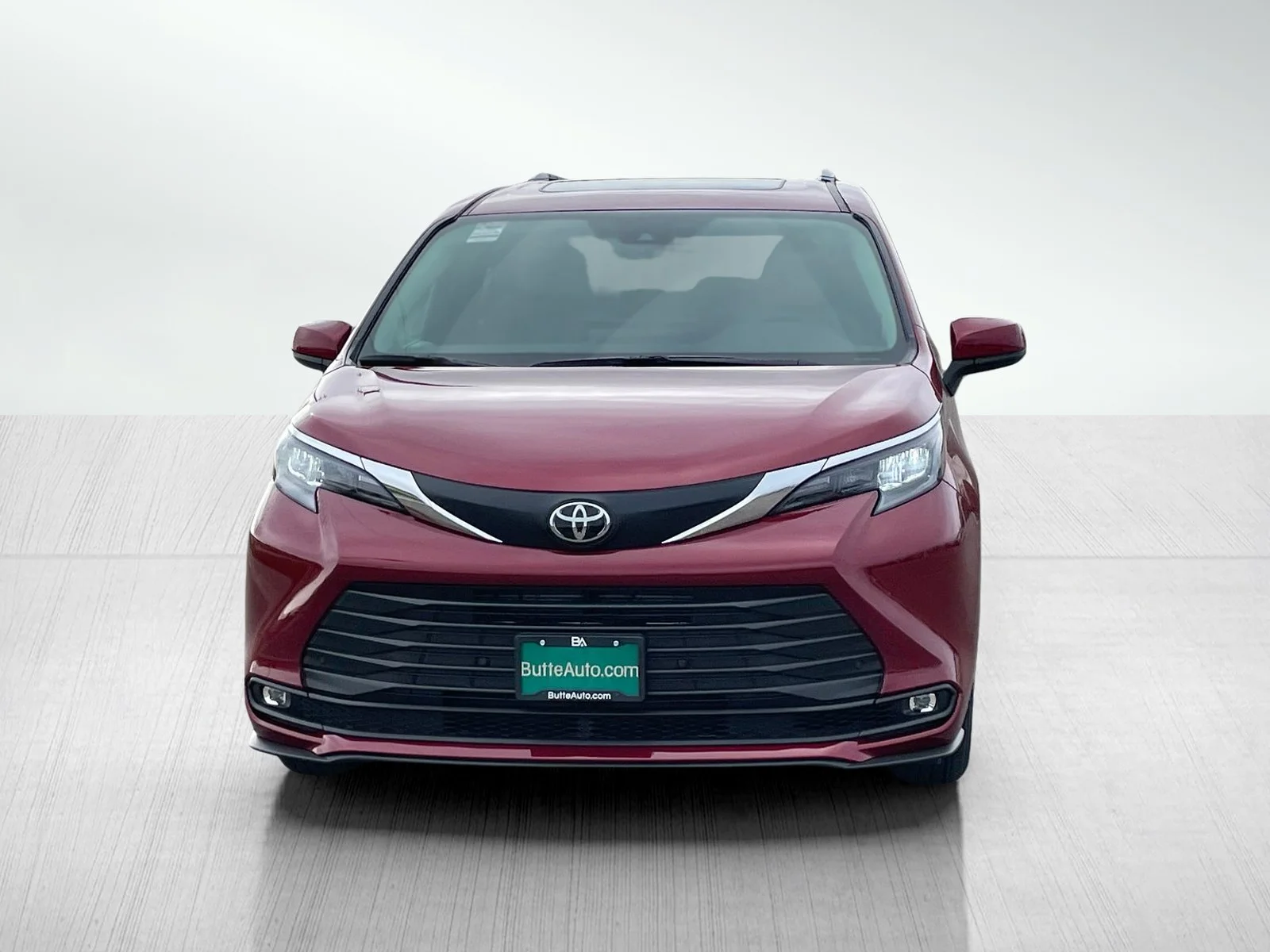 New 2026 Ruby Flare Pearl Toyota XLE image 8