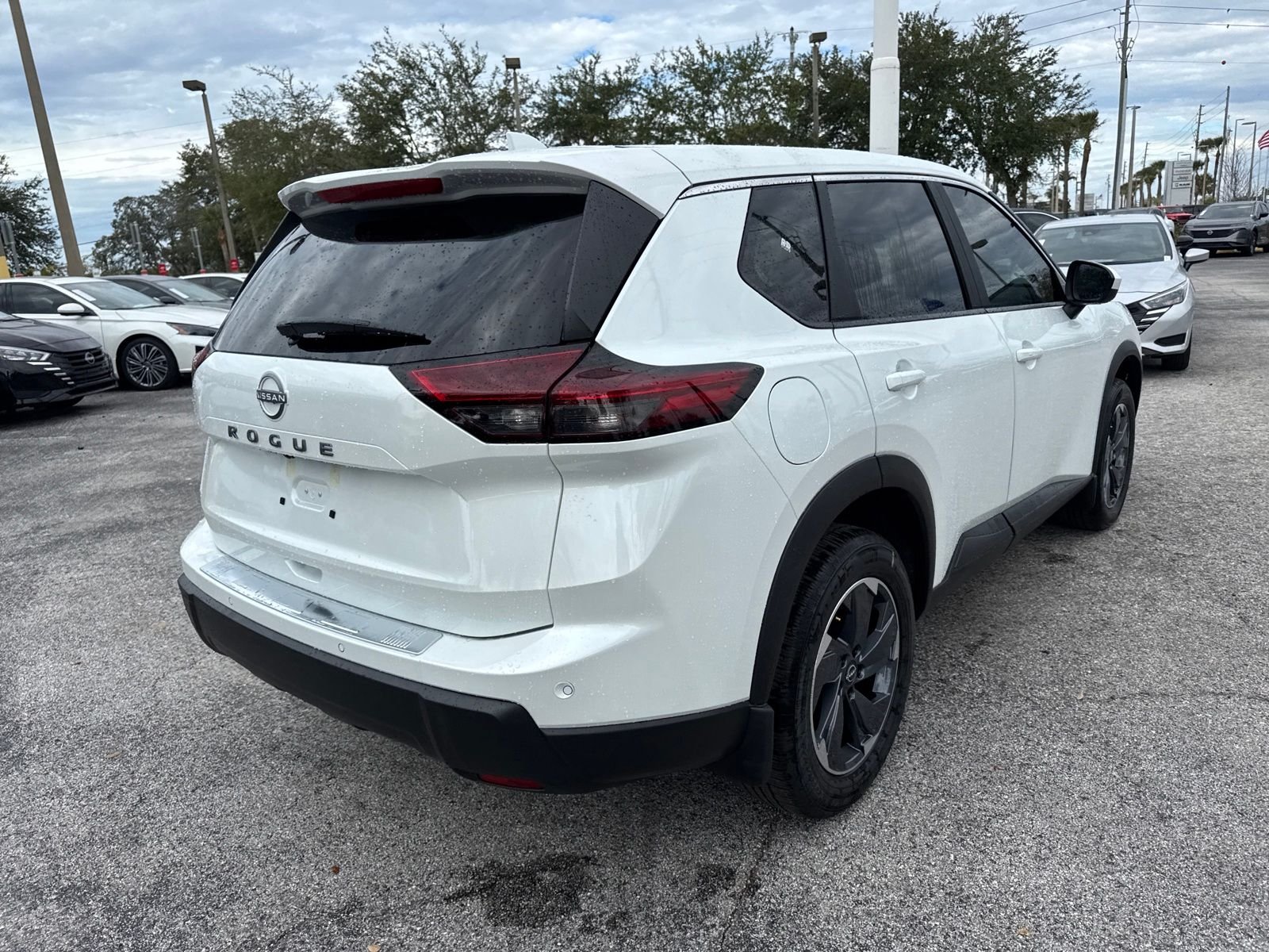 New 2026 Nissan Rogue SV 4D Sport Utility