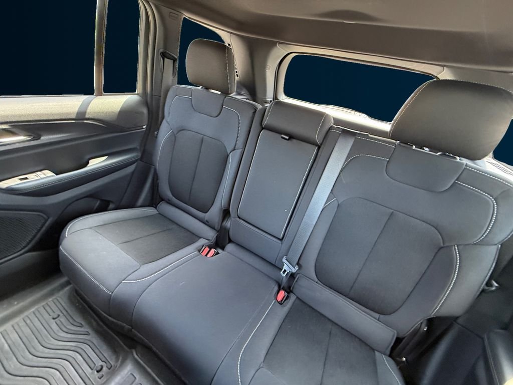 Used 2024 White Jeep Laredo image 16