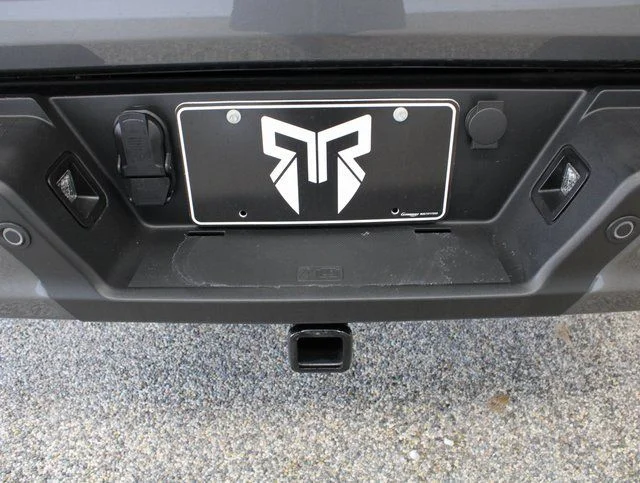 New 2023 Carbonized Gray Metallic Ford XLT image 6
