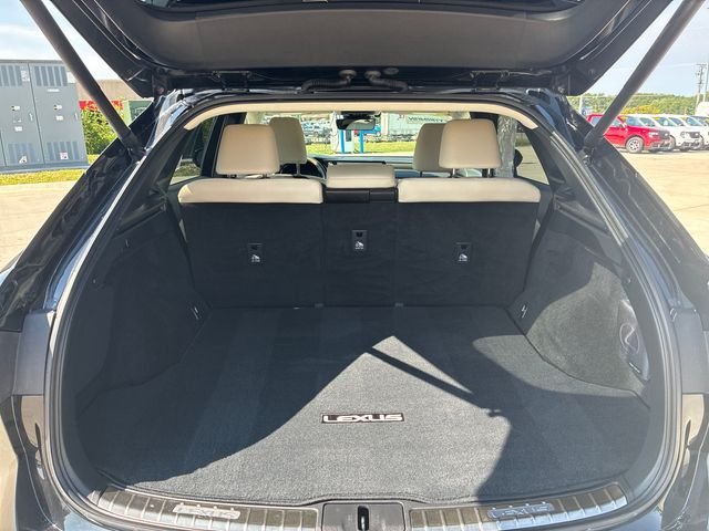 Used 2023 Black Lexus 350 Premium image 6