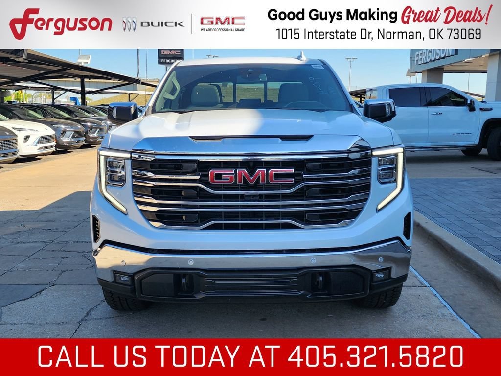 2026 GMC Sierra 1500 SLT - Photo 9