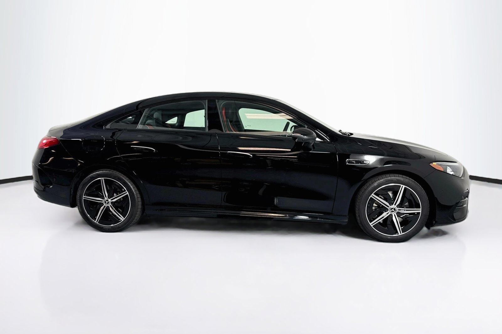 New 2027 Night Black Mercedes-Benz CLA 350 Electric image 4