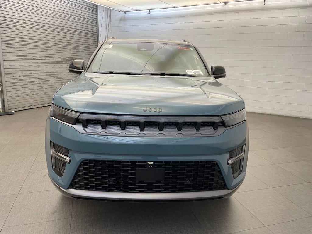 New 2026 Steel Blue Exterior Paint Jeep Summit Reserve image 9