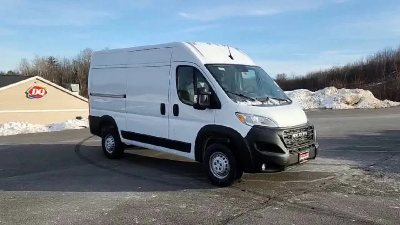 New 2026 Bright White Clear-Coat Exterior Paint RAM Tradesman image 2