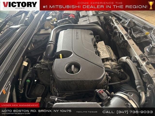 Used 2022 Gray Chevrolet LT image 29