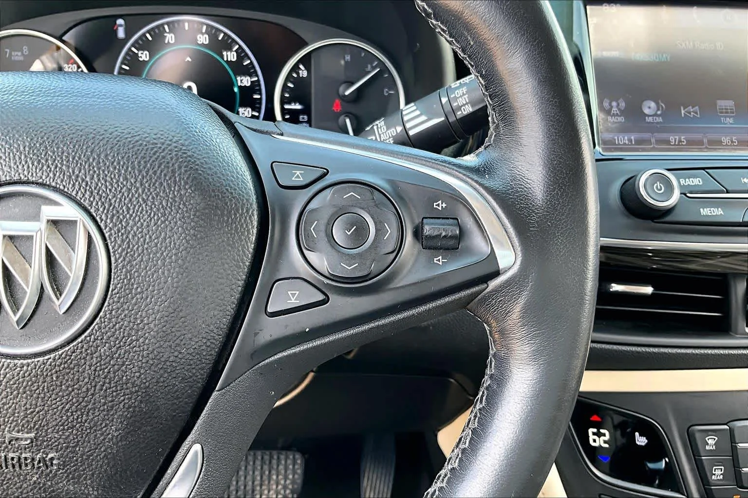 Used 2019 Summit White Buick Premium image 22
