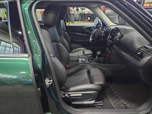 Used 2019 Green MINI Signature image 10