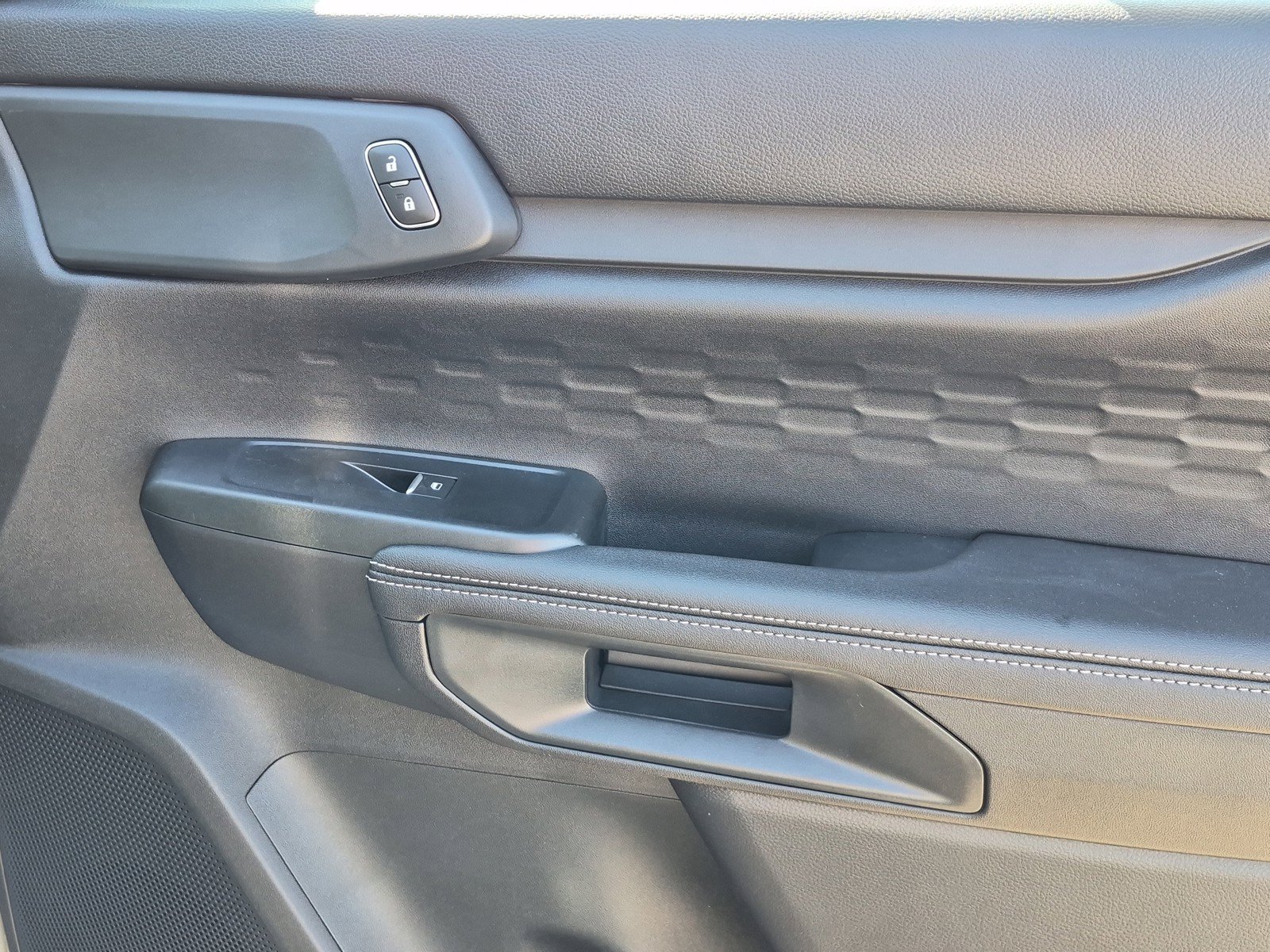 New 2026 Avalanche Ford XLT image 14