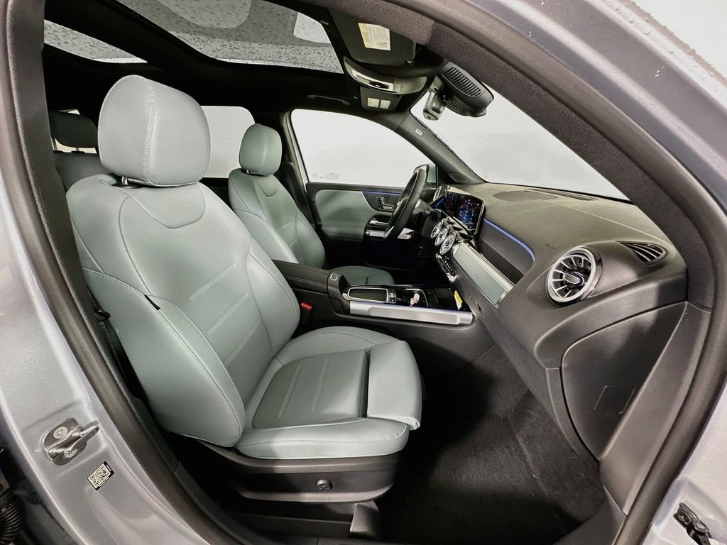 New 2026 Cirrus Silver Metallic Mercedes-Benz GLB 250 image 60