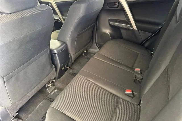 Certified Used 2018 Super White Toyota LE image 27