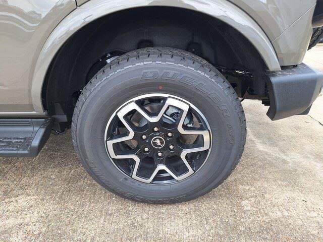 New 2026 Marsh Gray Ford Outer Banks® image 13