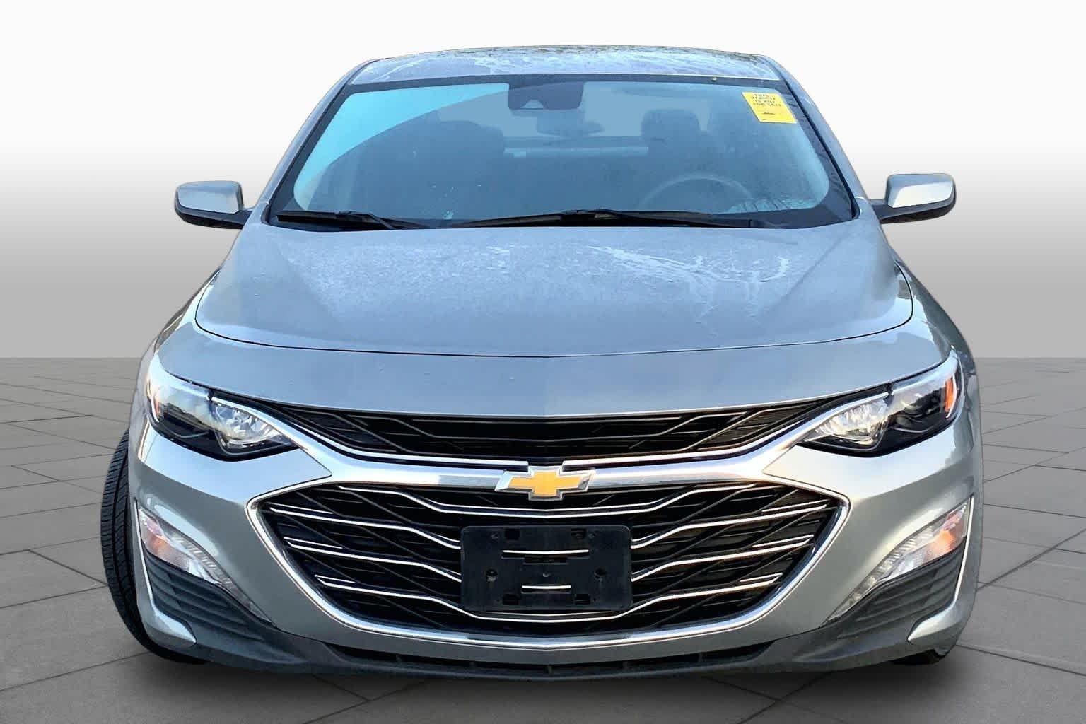 Used 2024 Sterling Gray Metallic Chevrolet LT image 4