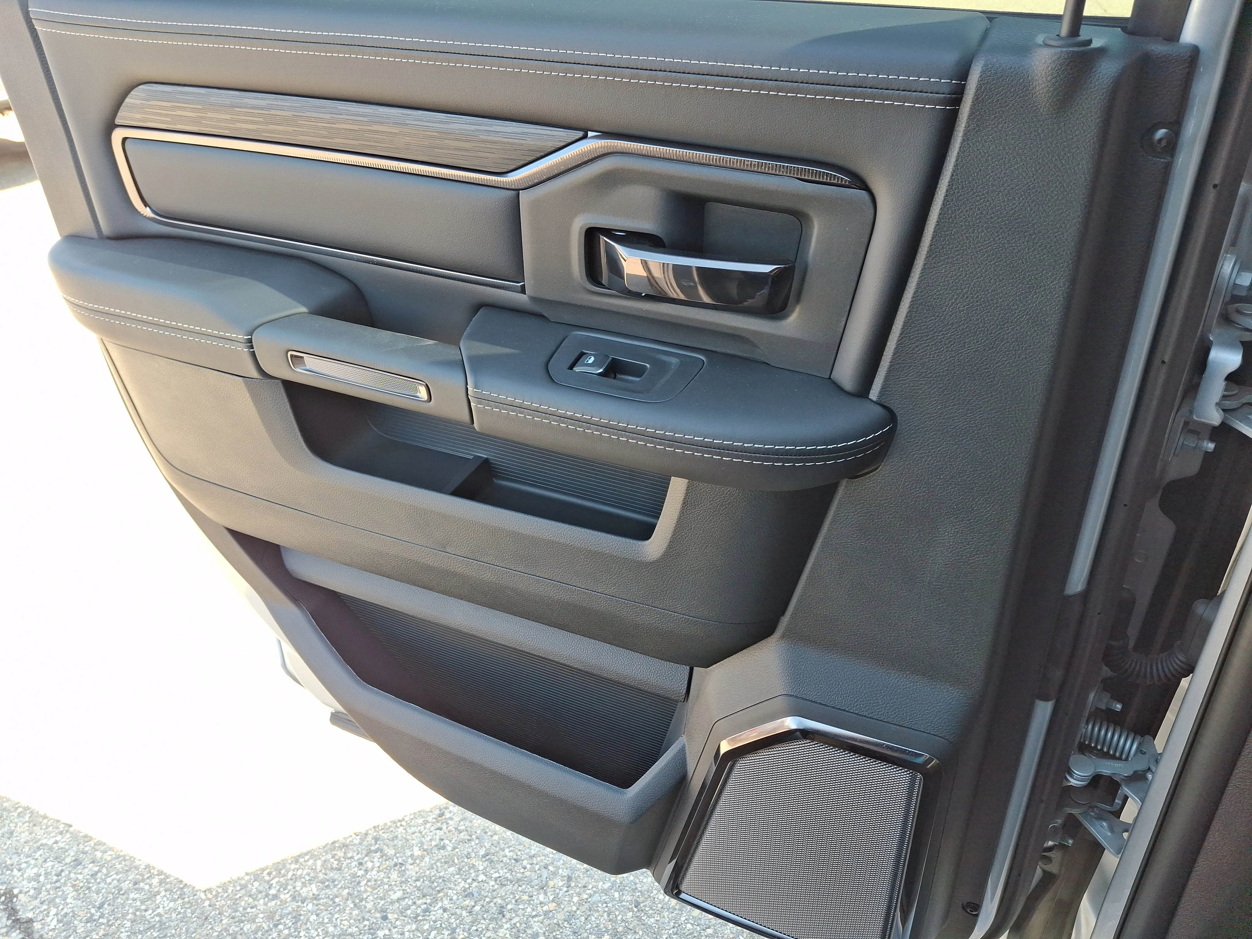 2026 RAM 2500 Rebel - Photo 19