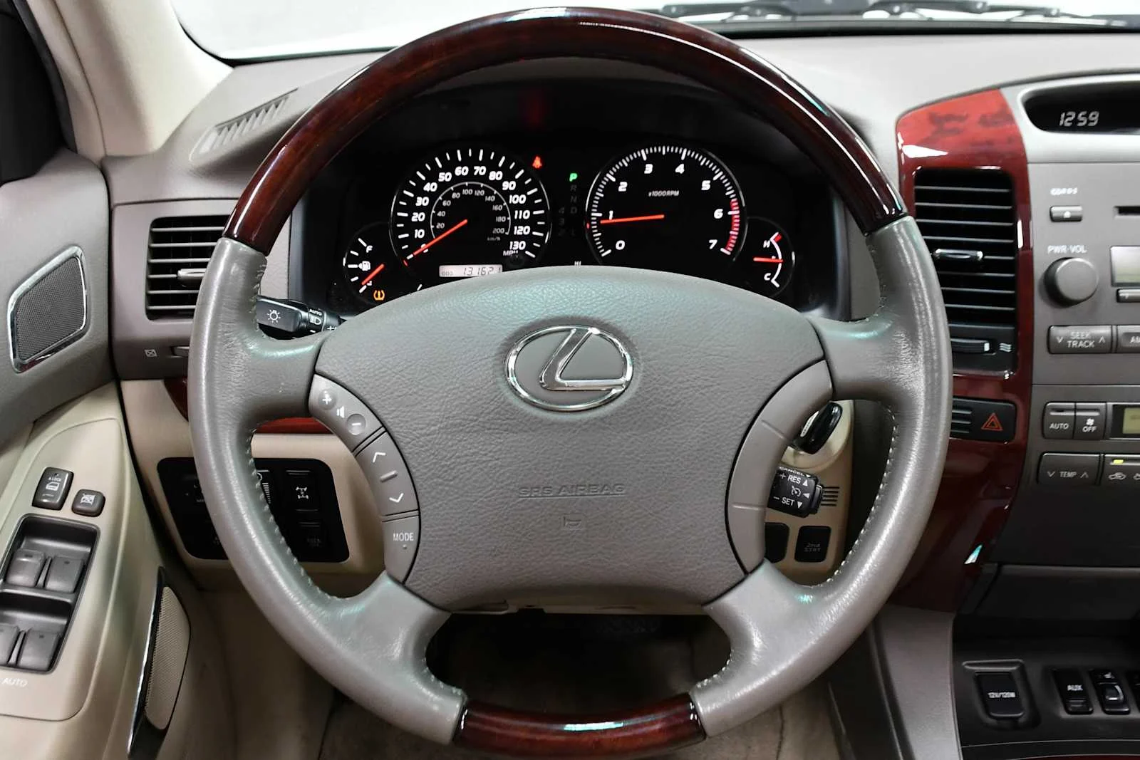 Used 2008 Blizzard Pearl Lexus  image 17