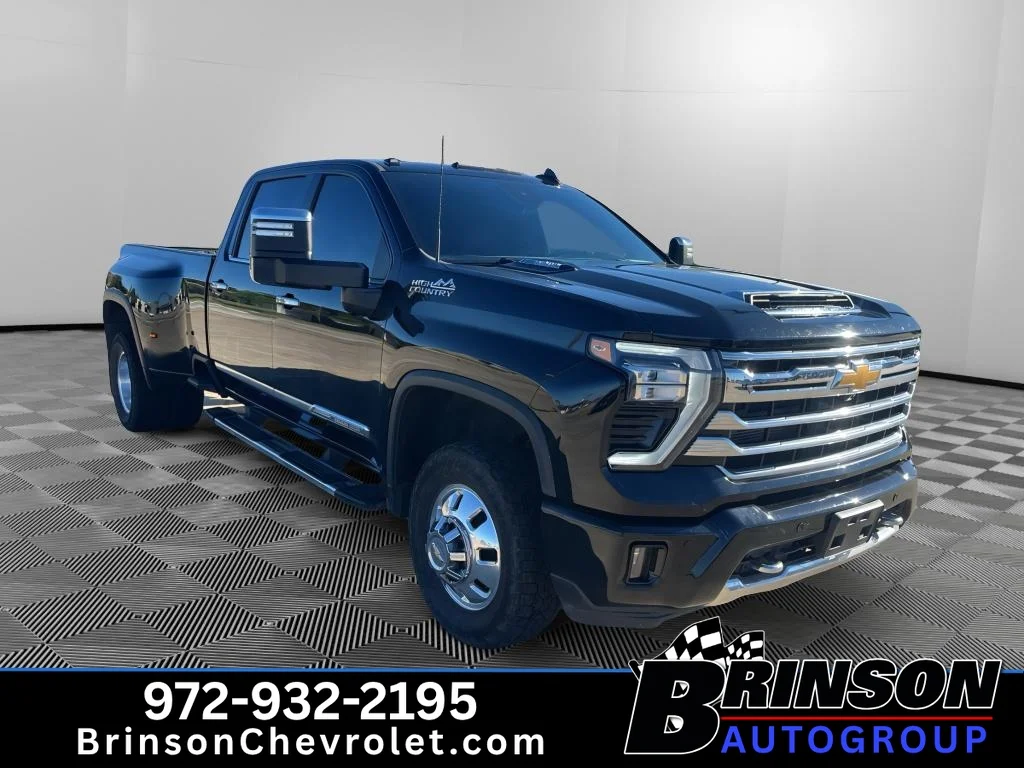Used 2024 Black Chevrolet High Country DRW image 3