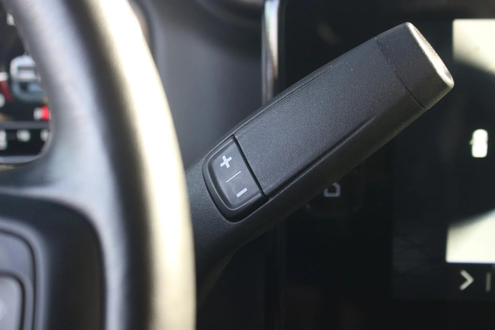 Used 2024 Titanium Rush Metallic GMC AT4X image 29