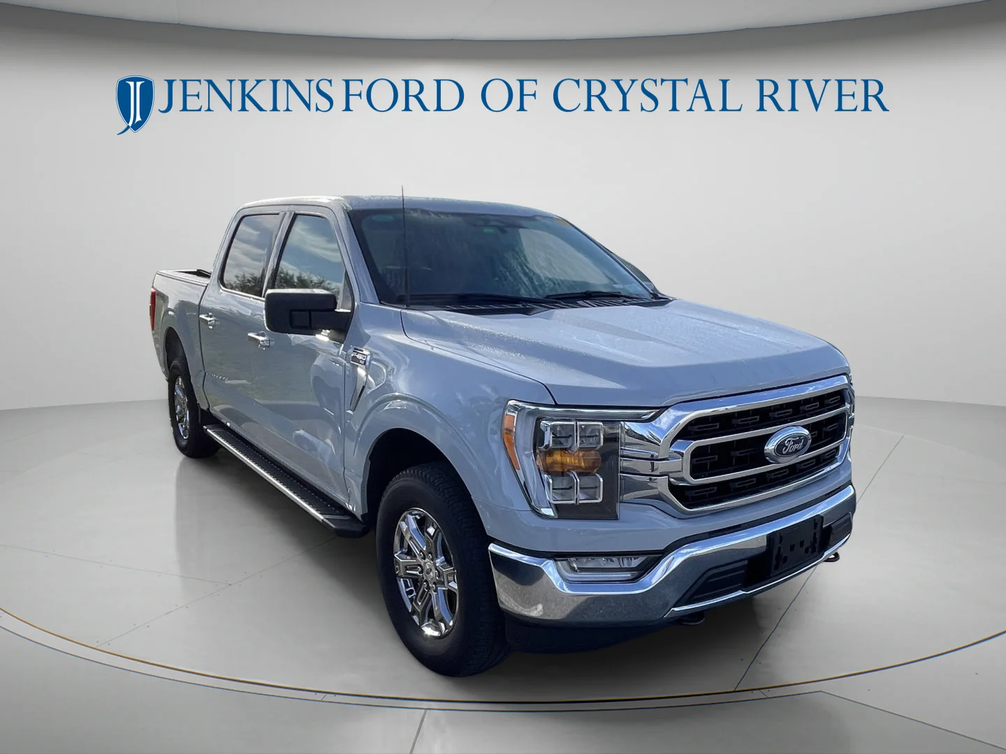 Used 2023 Avalanche Ford XLT image 10