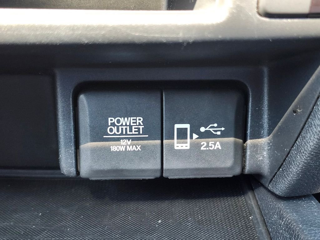 Used 2019  Honda Touring image 25
