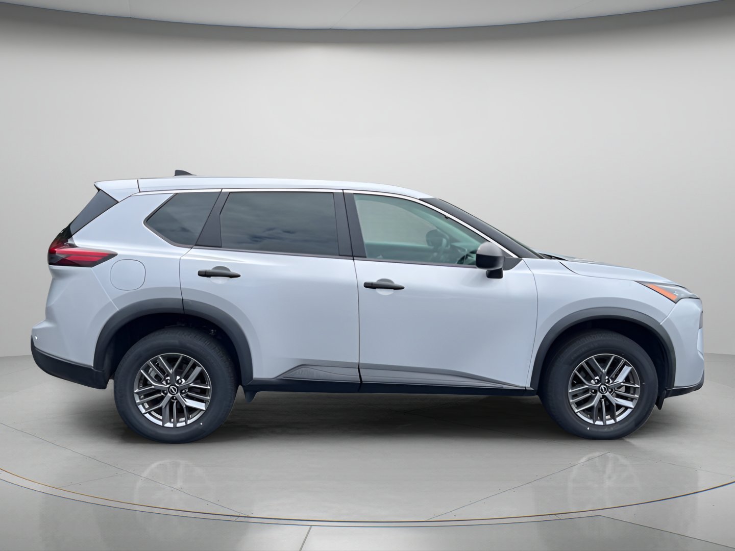 Used 2024 Brilliant Silver Metallic Nissan S image 8